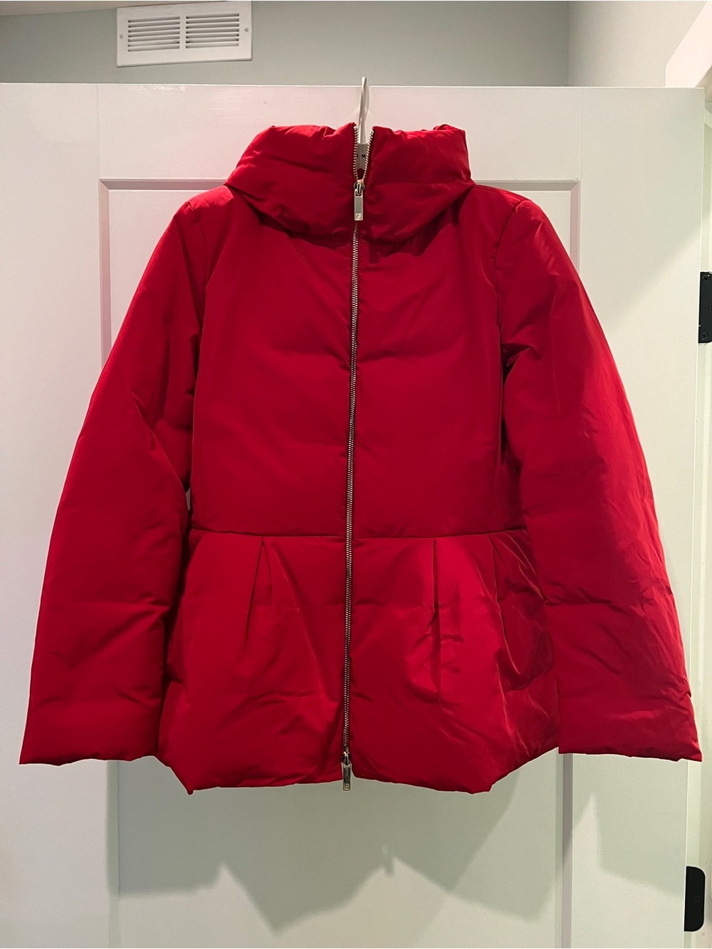 CH Carolina Herrera Red Peplum Puffer Coat Down Feather High Stand Collar S
